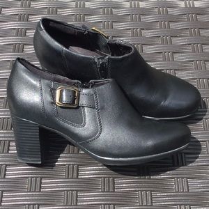 Clarks Collection heels